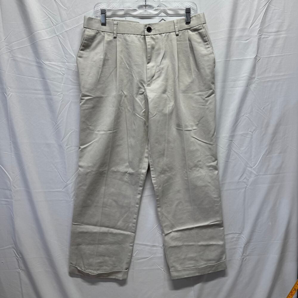 Dockers D3 Chino Style Khaki Pant Classic Fit Men Sz 34x30 Beige Pleated Front